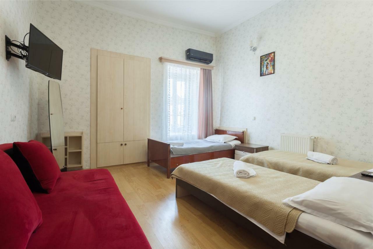 Guest House Ketrin Tbilisi Exterior photo